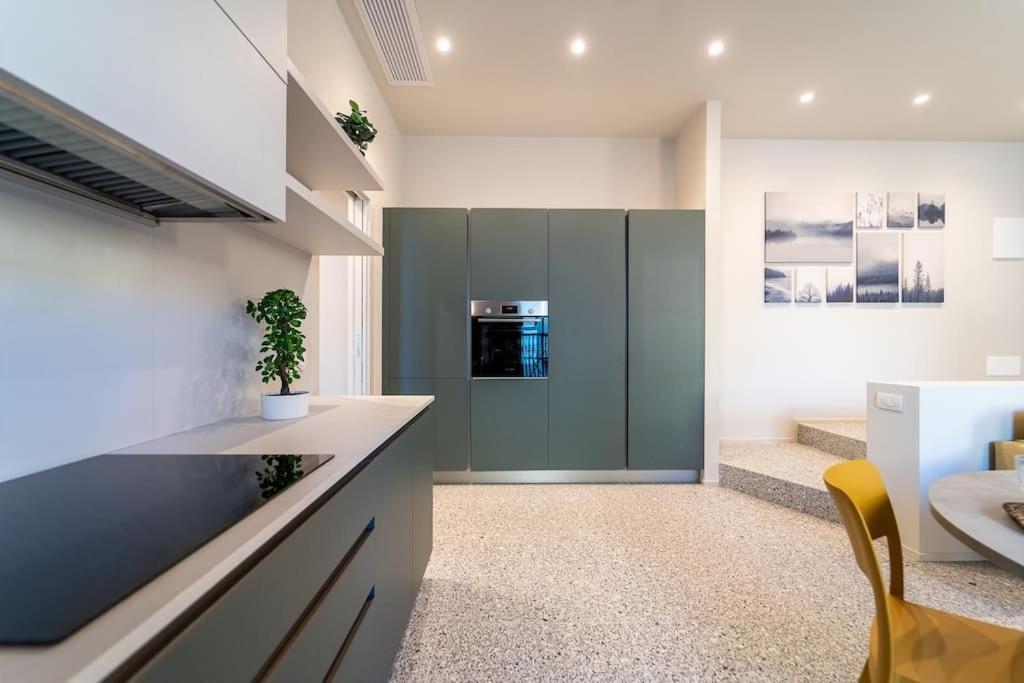 Elegante Loft A 200 A Metri Dal Duomo Apartment Como Ngoại thất bức ảnh
